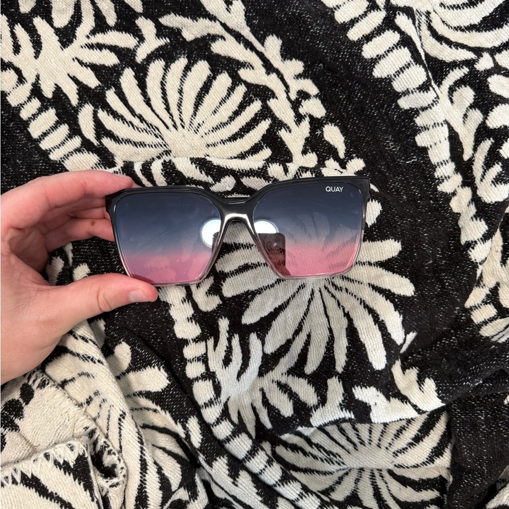 Quay Australia Black and Pink Ombre Sunglasses